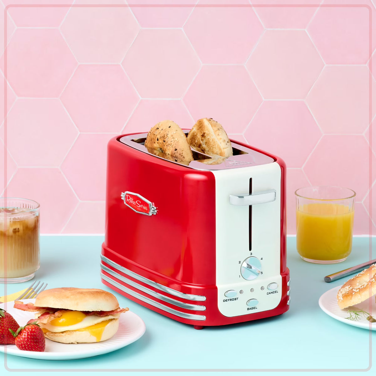 Retro 2 Slice Toaster, Vintage Toaster Oven for Bagels and Thick Bread, Red